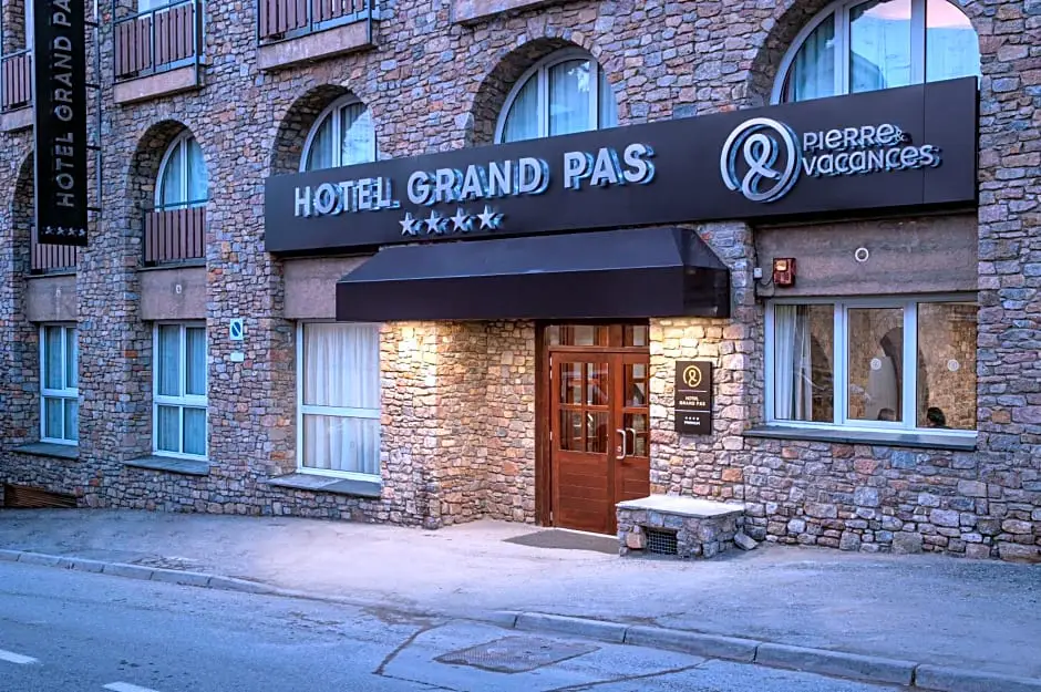 Hotel Grand Pas